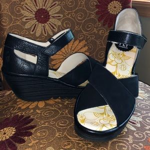 Fly London Yent365fly Wedge Sandal - Size 40 (9 -9.5)